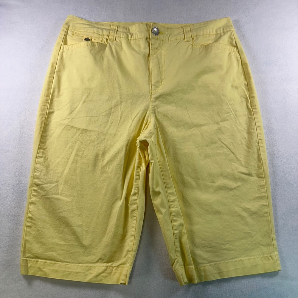 Bandolino Jeans Yellow Bermuda Shorts Womens Size 12 Casual Pastel Summer